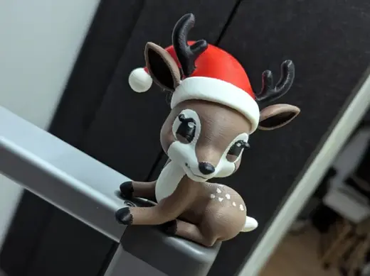Christmas Deer // Deer with christmas hat