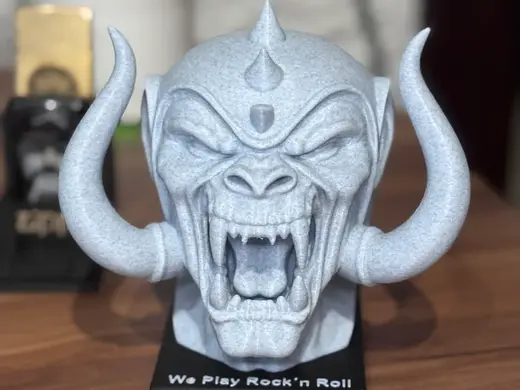 Snaggletooth Büste
