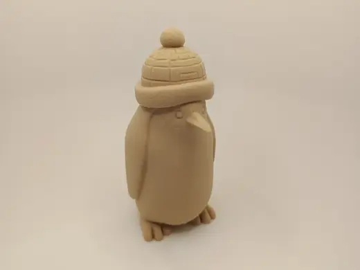 Winterpinguin mit Muetze – Frostig Freundlich