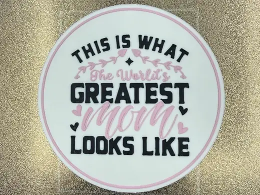 THIS IS WHAT THE GREATEST MOM LOOKS LIKE!
