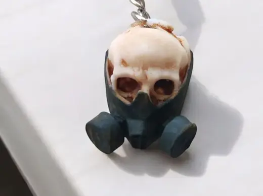 Skull Keychain - Gas Mask Edition Stylish Keyring