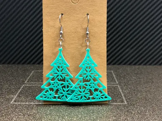Christmas tree earrings no AMS