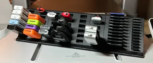 Modular Desktop Organizer for Micro-SD, SD and USB