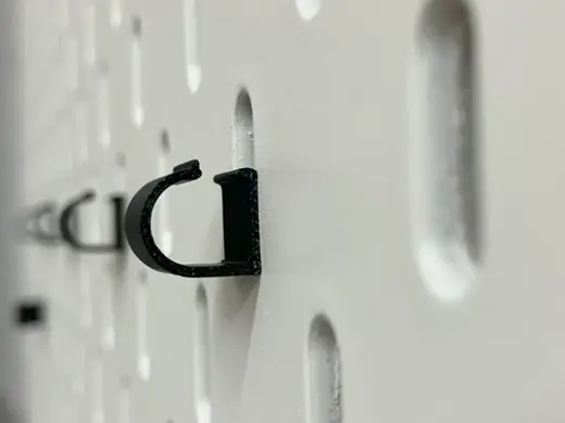 Kabelklammer für Ikea Skadis