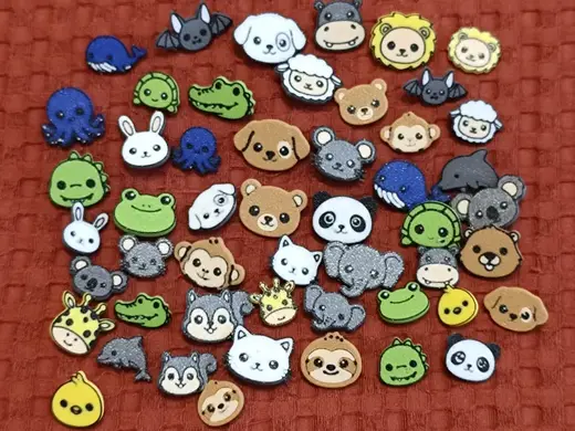 Botones y pines de animales