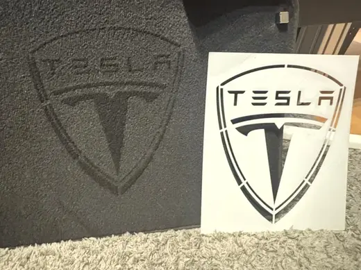 Tesla Schablone - Detailing