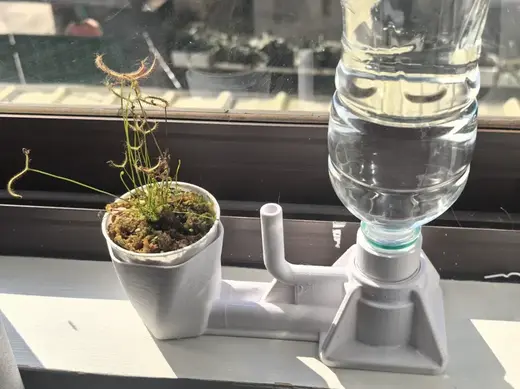带止水阀的自动补水花盆