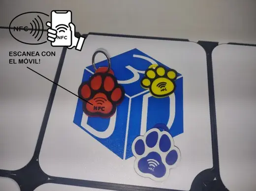 Placa identificativa para perros con NFC