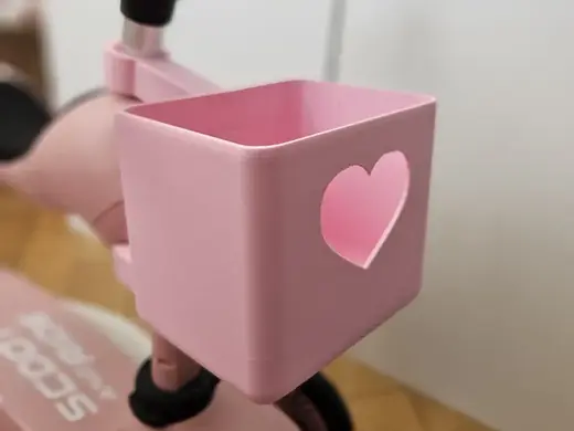 Scoot & Ride Front Basket – Heart Design