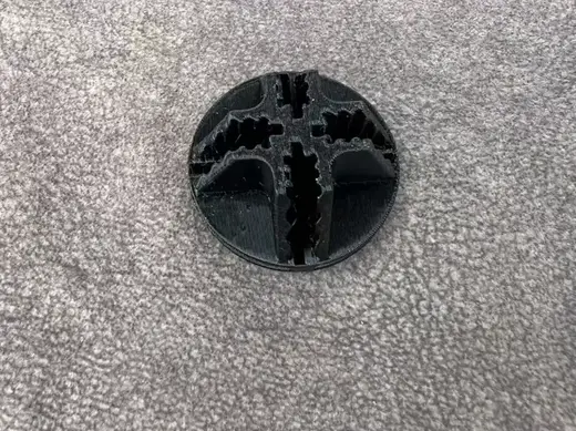 十字卡扣带外圈卡扣,适用于鞋柜衣柜等用金属铁丝组装的物品链接。