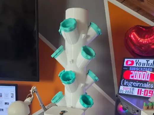 Fully Automated Vertical Hydroponic System (ESP32)