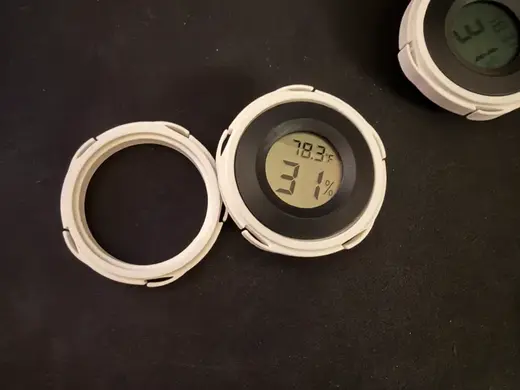 Hygrometer Insert for Cereal-type Dry Box
