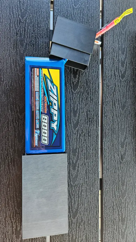 Battery case for ZIPPY 8000mah 30c 3s battery