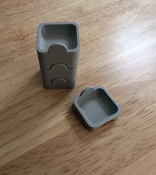 Stackable Crested Gecko Feeding or Watering Dish