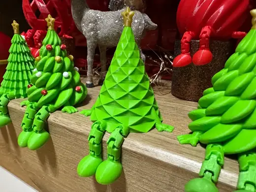 Articulated Christmas Tree v5