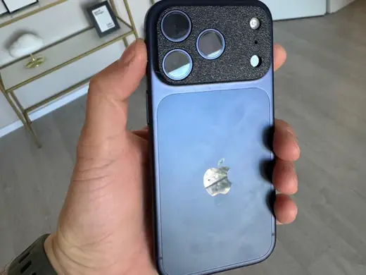 Iphone 17 PRO camera dust cover