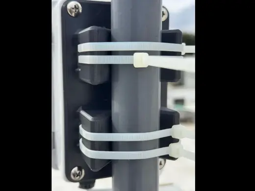 Universal Zulkit Enclosure Pole Mount
