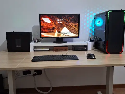 Ikea BERGSHULT Monitor Stand