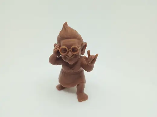 Rock’n’Roll Troll - Oma mit cooler Brille Gnom