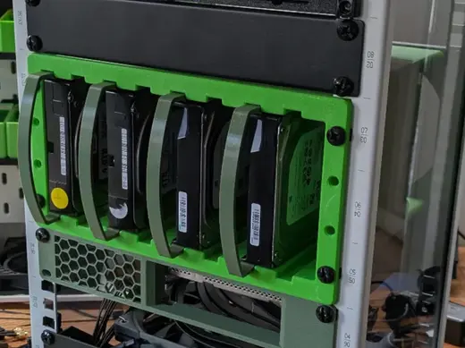 BitRotter - 8 Bay, 3U mini rack drive enclosure