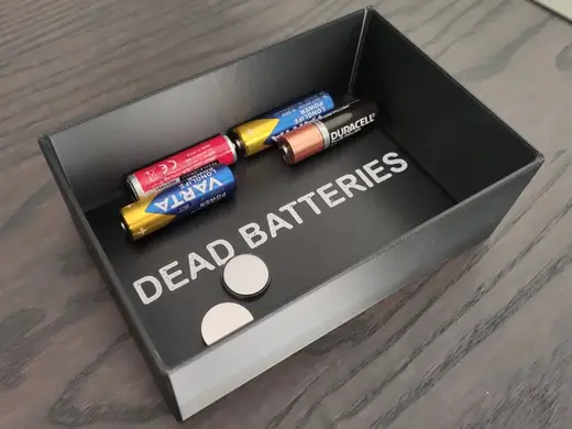 Compact Dead Batteries Bin - Box (100x50x50 mm)