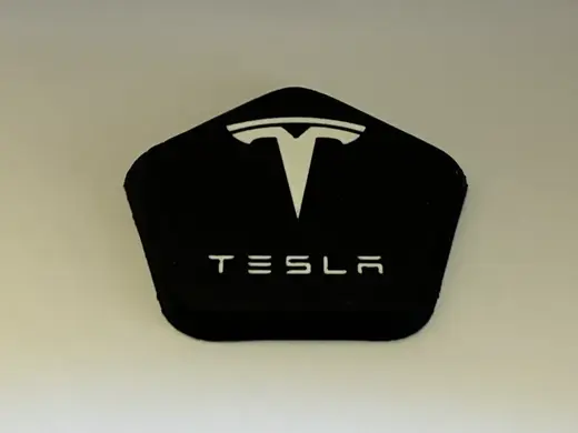 Fanatec Steering Wheel Car Badge V2 | Tesla Style