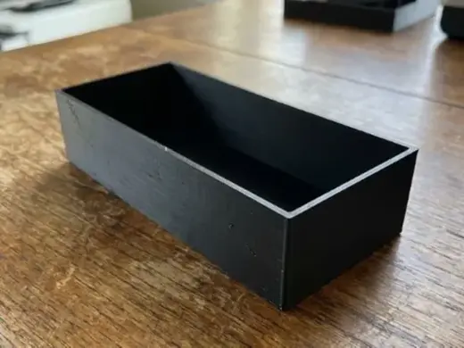 Text-Free Book Nook Case