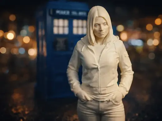 Rose Tyler 2 Companion Figure – 1:10 Scale