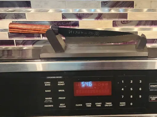 Enso Hachi SG2 8.25 Gyuto knife holder
