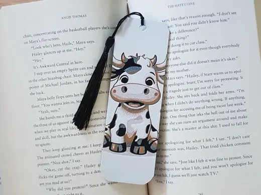Cartoon Cow bookmark, Hueforge