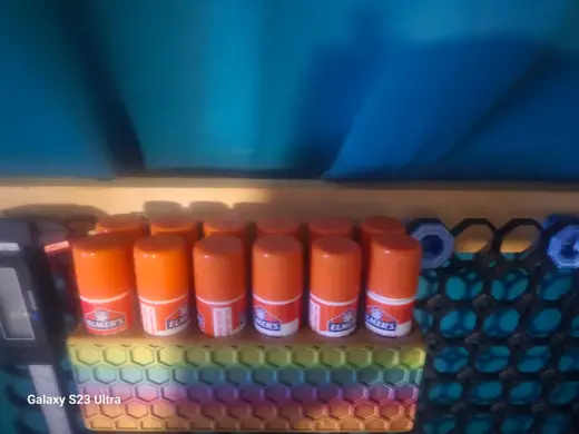 Glue stick holder for multiboard plates