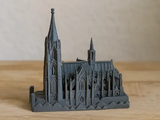 Geheimnisvolle Kathedrale im Miniaturformat Detail
