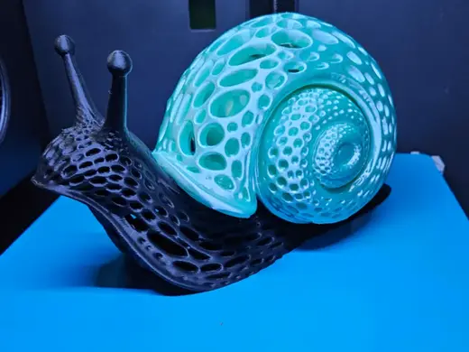 Filigrane Voronoi-Schnecke | Moderne 3D-Druck Deko