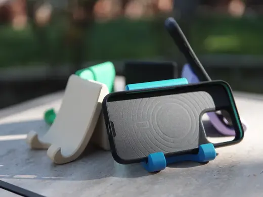Curved Phone Stand w/TPU Grip