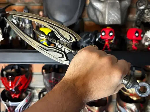 Scorpion kunai from MK11 - Demon's Gate Key