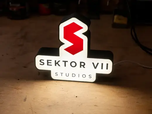 LIGHTBOX (SEKTOR 7 STUDIOS)