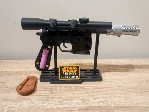 Star Wars ANH DL-44 Blaster with Lights & Sounds