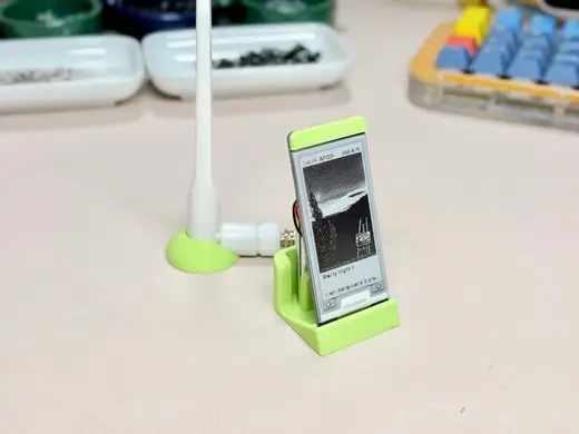 E-ink Display Stand for XIAO ESP32C3