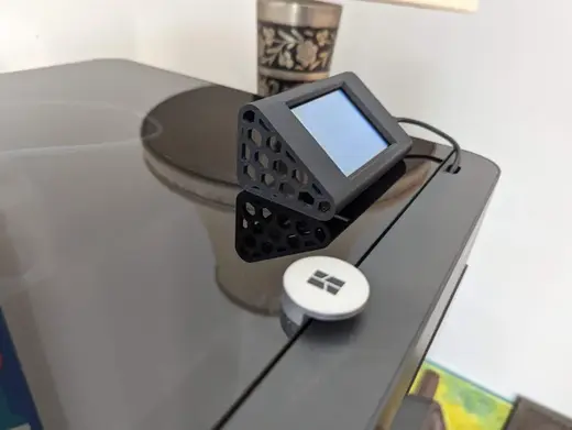 Xtouch or Nerd Miner Desk Stand