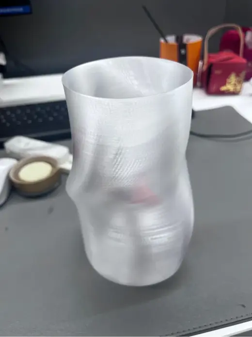 A Spiral vase(with Beautiful curvature)