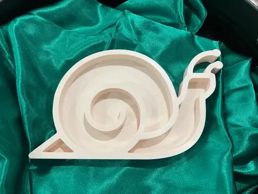 Snail Themed Sensory Sorting Play Tray