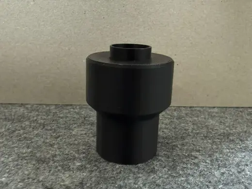 Motor alignment for convection oven fan