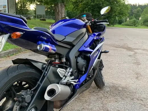 Yamah r6 RedBull Holder