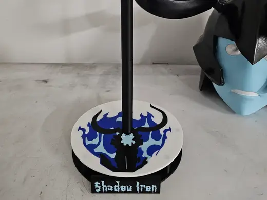 Iron Helmet Stand w/changeable face plates
