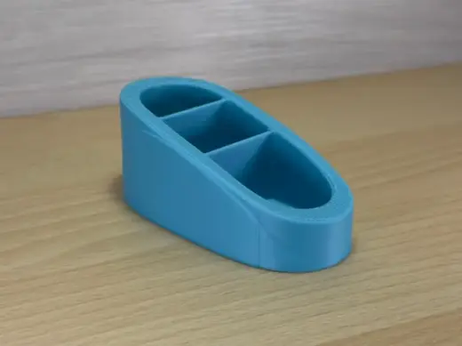 Oval desk organizer