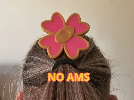 Mitsuri Kanroji spinning hairpin