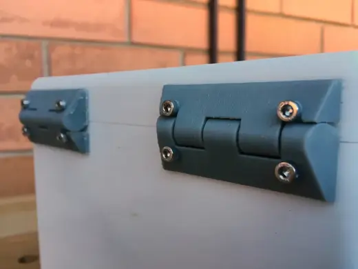 Low profile, print in place, 60mm hinge
