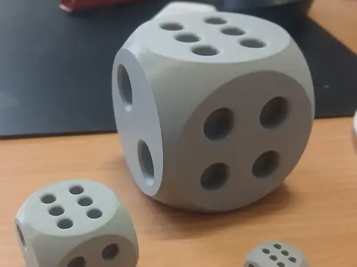 CHUNKY PERFECT DICE D6 64mm