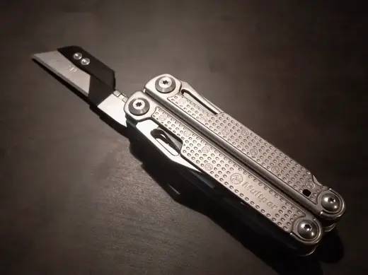 Utili-T-shank for Multiools