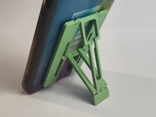 Universal kickstand for phones (print in place)
